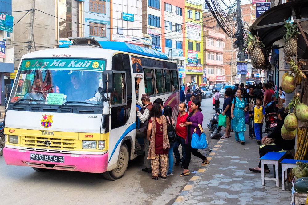 Starppilsētu autobuss Nepālā - Labākās budžeta viesnīcas Pokharā